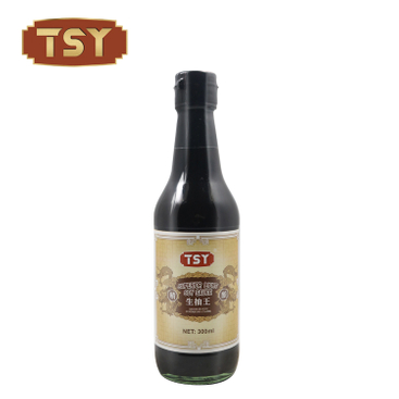 Niedrogi słony sos sojowy na supermarket