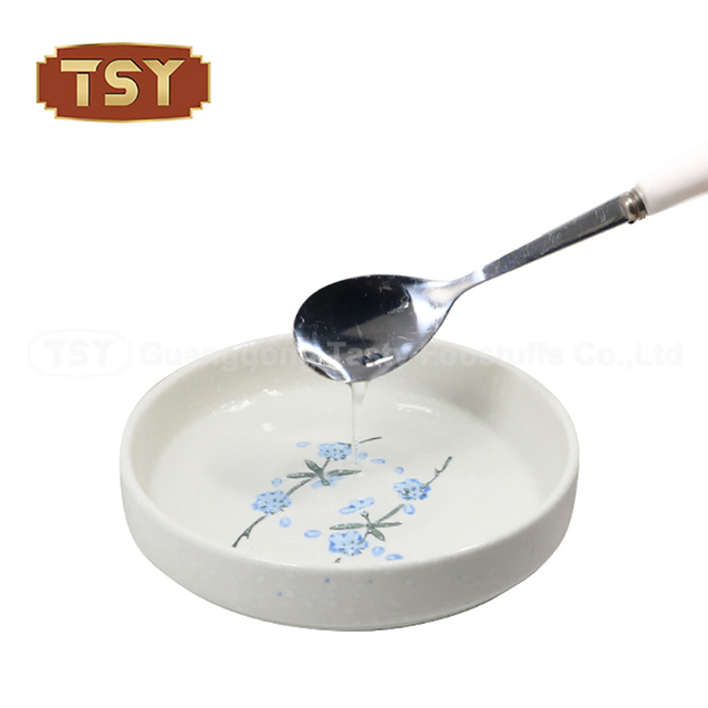 Mały smaczny kwaśny ocór ryżowy w kuchni azjatyckiej